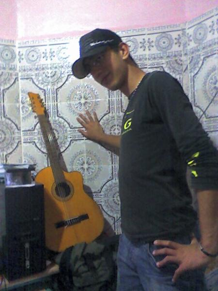 tjr l gitare